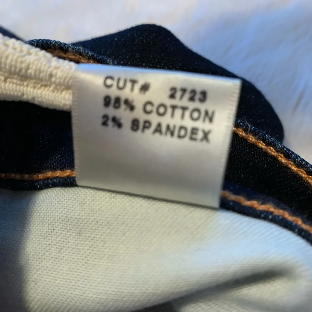 J BRAND darker ladies cigarette leg blue jeans style 914 Ink Size 26 LNW…